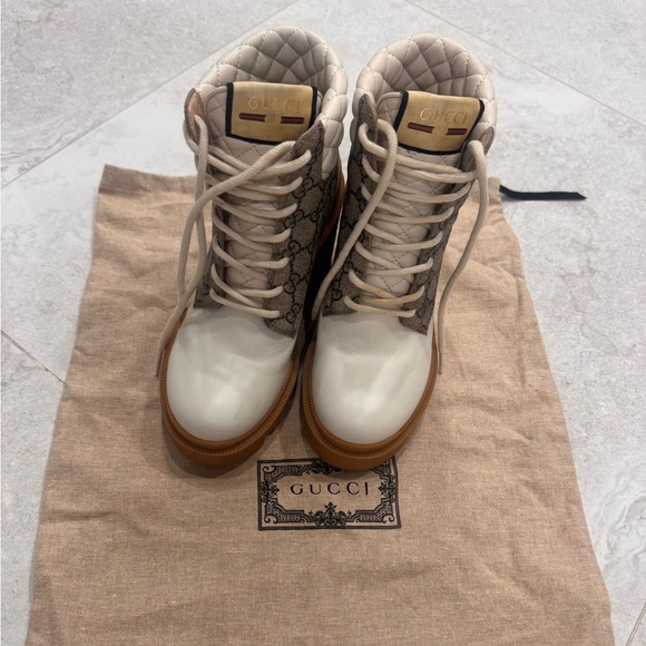 Gucci White and Gray Ankle Boots